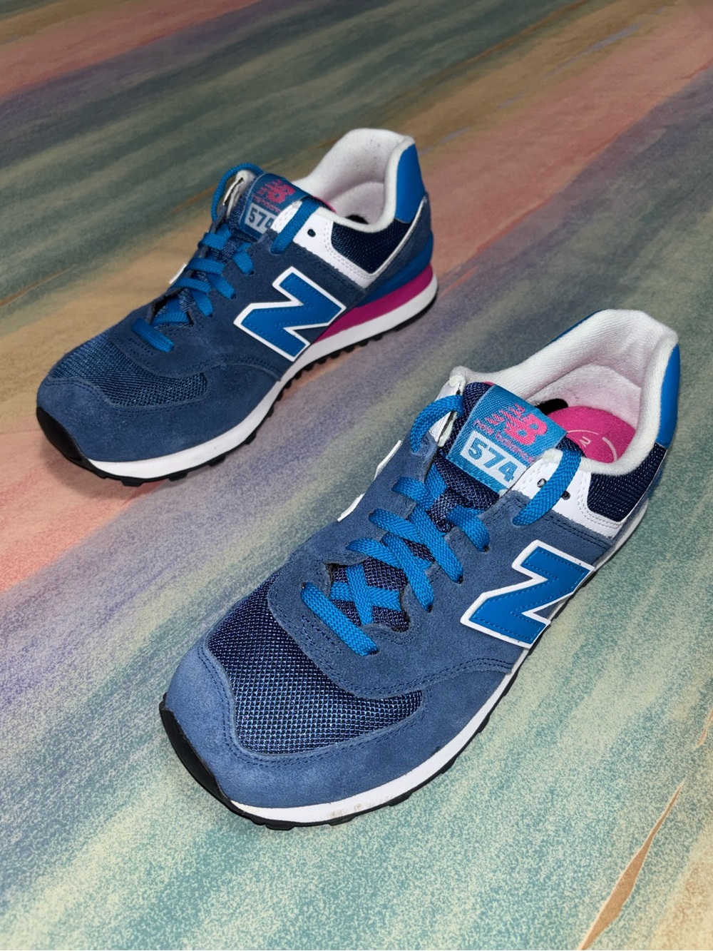 New Balance 574 Blue Lace Up Trail Running Shoes Women's size 9.5  WL574MOY